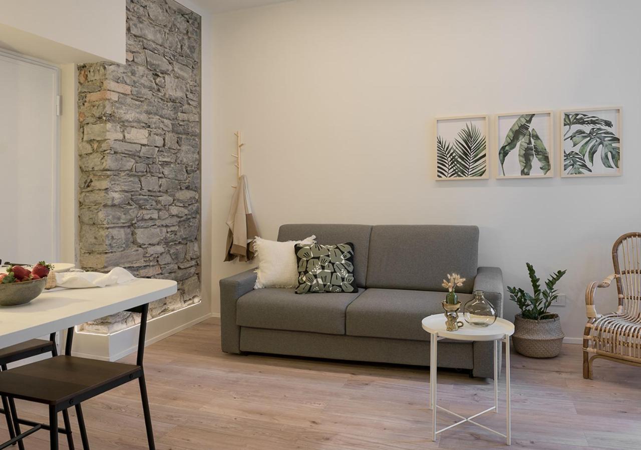 Exclusive Green Apartment - City Center - Como - Near Station 객실 사진